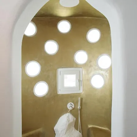 Euphoria Downtown Apartment