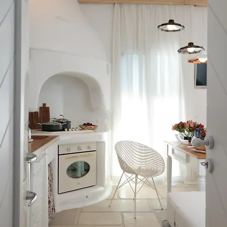 Euphoria Downtown Apartment