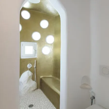 Euphoria Downtown Apartment